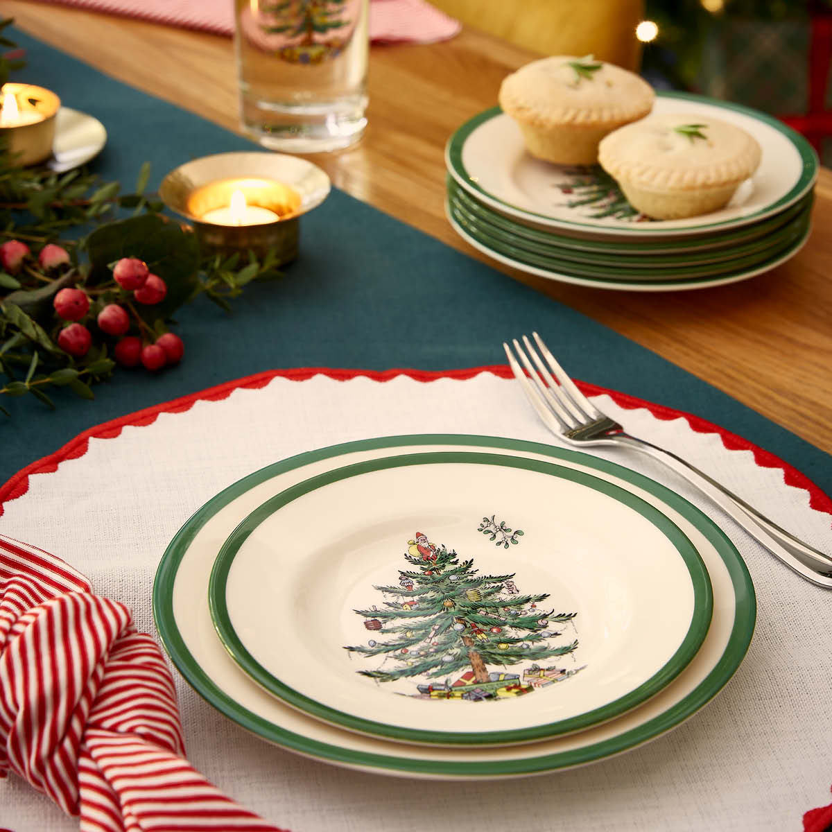Christmas Tree Bread & Butter Plate image number null